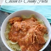 This 4 ingredient creamy chicken pasta bake comes together quickly and always leaves me with an empty pan! - Teaspoon of Goodness