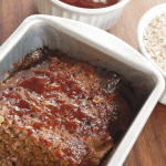 Snag this 6 ingredient easy to follow bbq meatloaf recipe that also freezes wonderfully. Turn this bbq meatloaf recipe into muffins for fun school lunch ideas. - Teaspoon Of Goodness