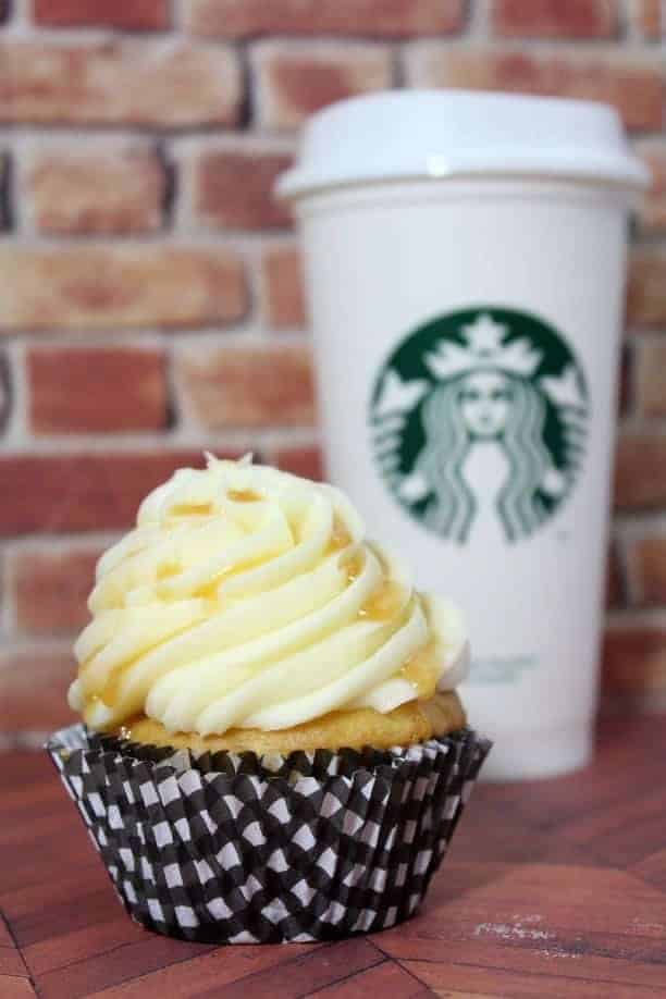 Latte buttercream Gingerbread Latte