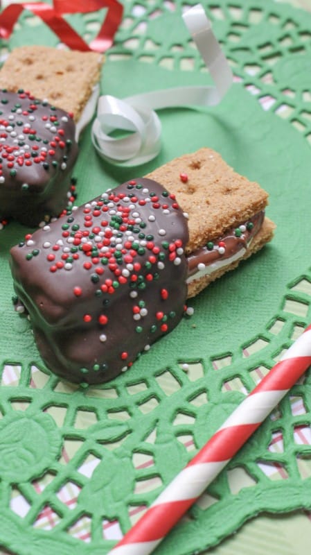 Nutella S'More's Christmas Cookies combine a wonderful classic marshmallow treat with a favorite chocolate hazelnut spread makes these something for kids and adults. - Teaspoon of Goodness