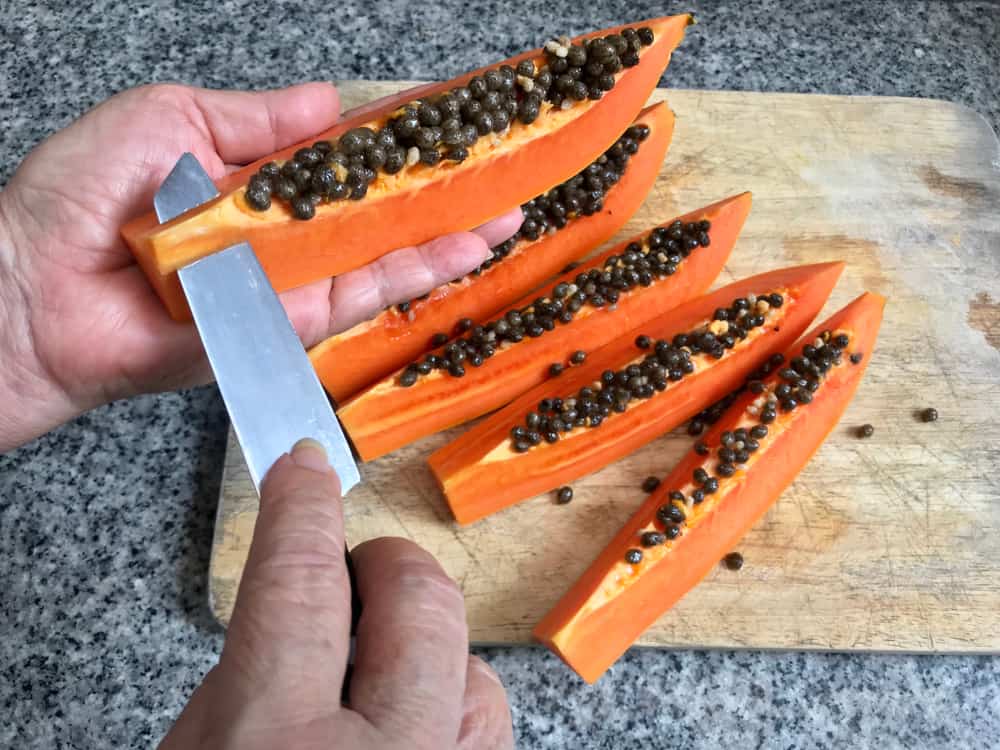 How to cut a papaya